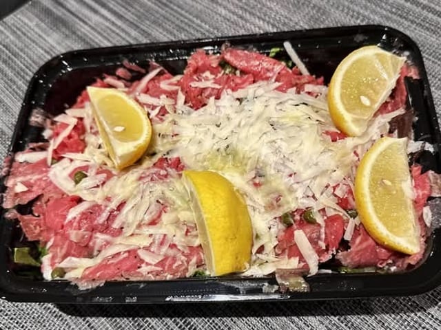 Carpaccio Di Manzo.