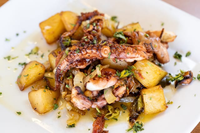 Pulpo a Modo Mio.